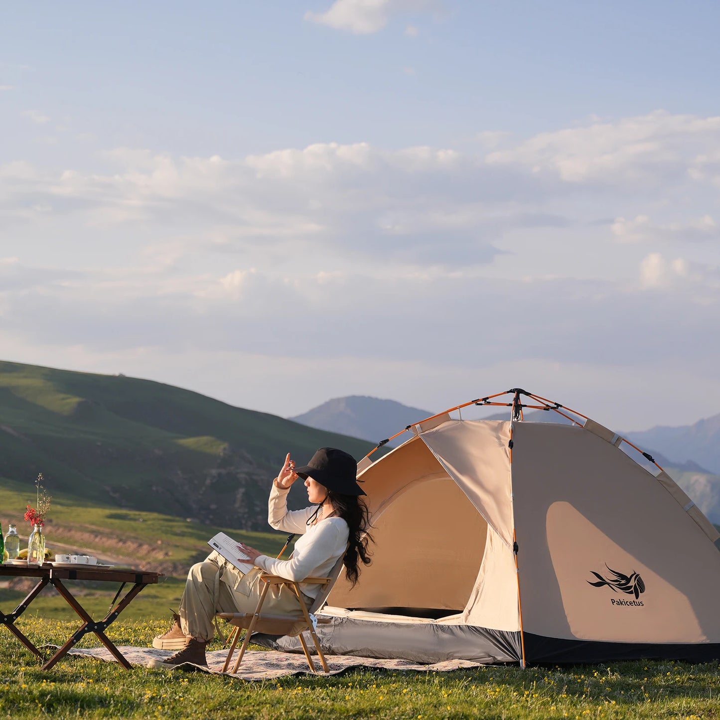 Pakicetus Family Camping Tent Windproof Easy Setup - Safety First Gear 25