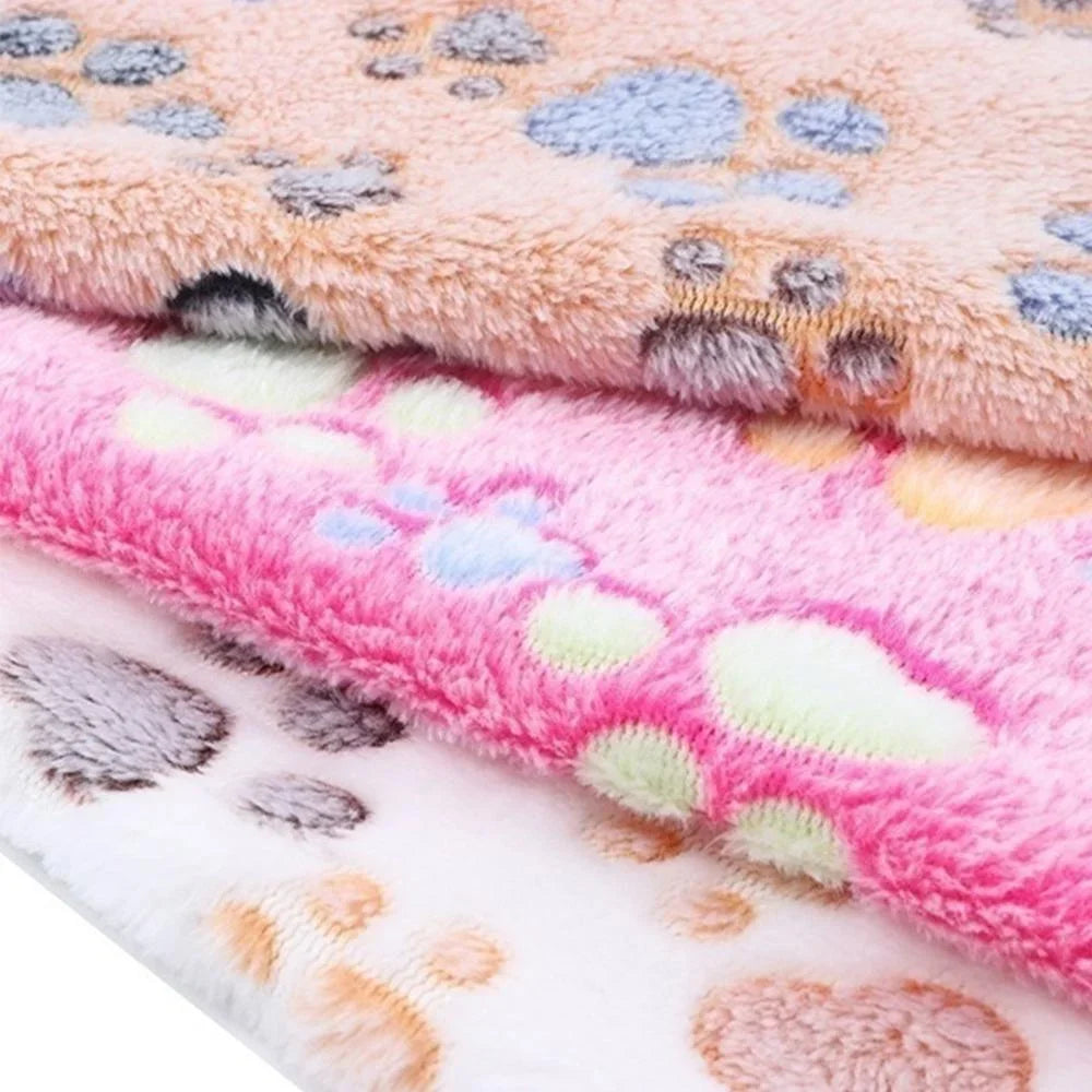 Sichuan Guangdong Soft Fleece Cute Cartoon Pattern Pet Blanket For Cats And Dogs